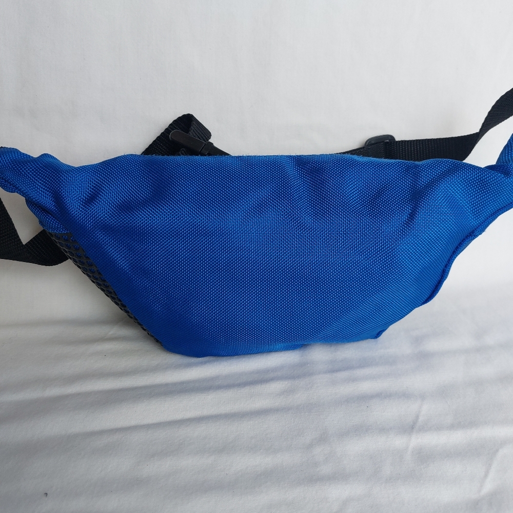 L.A. Gear Unisex Waist Fanny Pack Crossbody Bag Cobalt Royal Blue Adjustable - Picture 9 of 16